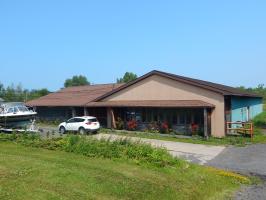 5712 St Rt 104, Scriba, NY 13126