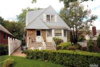 87-30 Dunton St, Holliswood, NY 11423